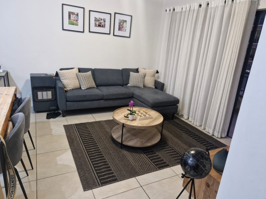 2 Bedroom Property for Sale in Sandown Western Cape